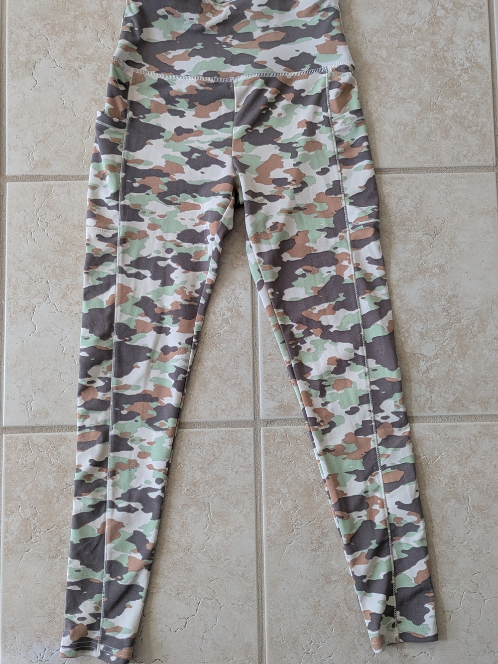 shosho High-Rise Camo Leggings in Green, Brown, Cream, Gray
